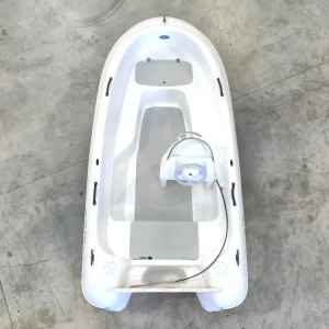 3,70m Polyethylene Boat Rigiflex Cap 370 Console White